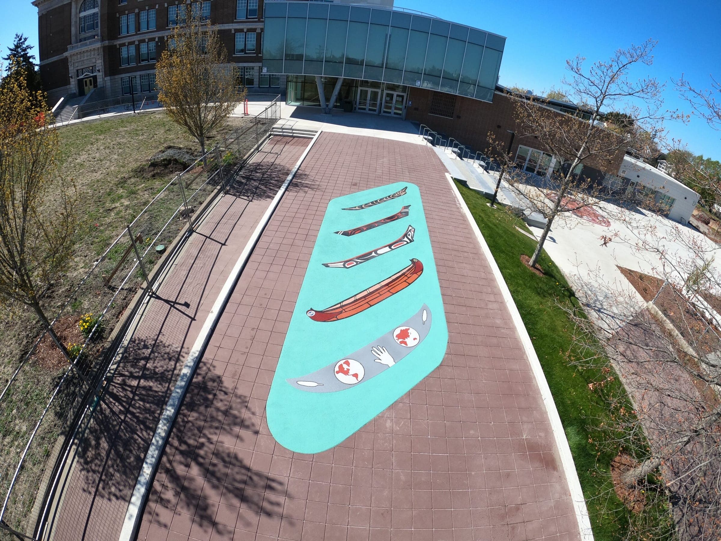 Victoria High School, whorl and canoes