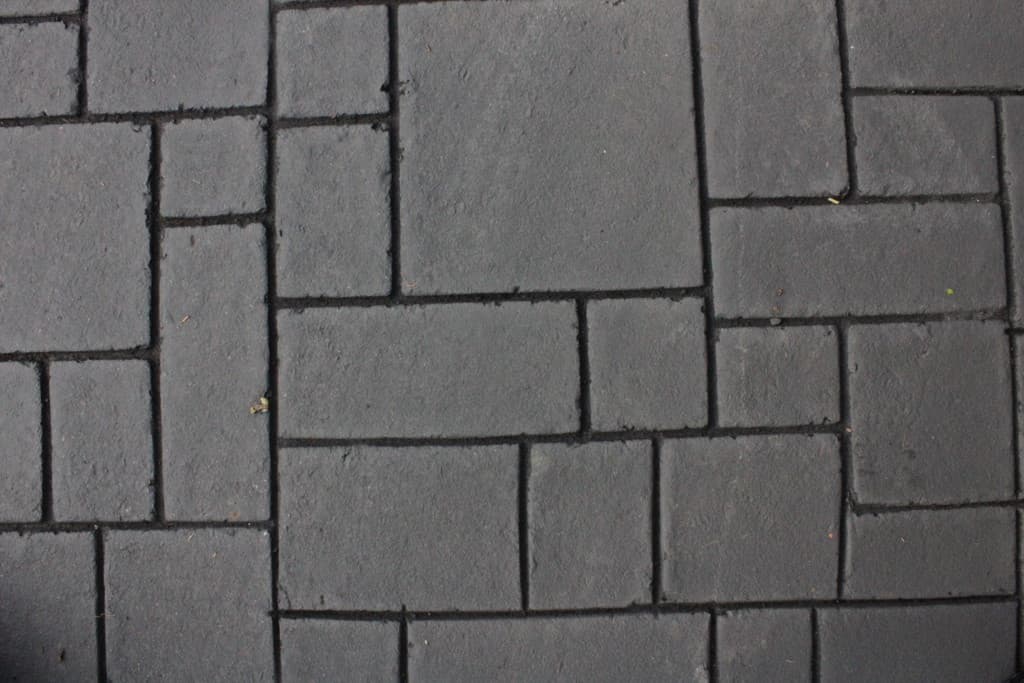StreetBond reference photograph — Cobblestone Grey Closeup